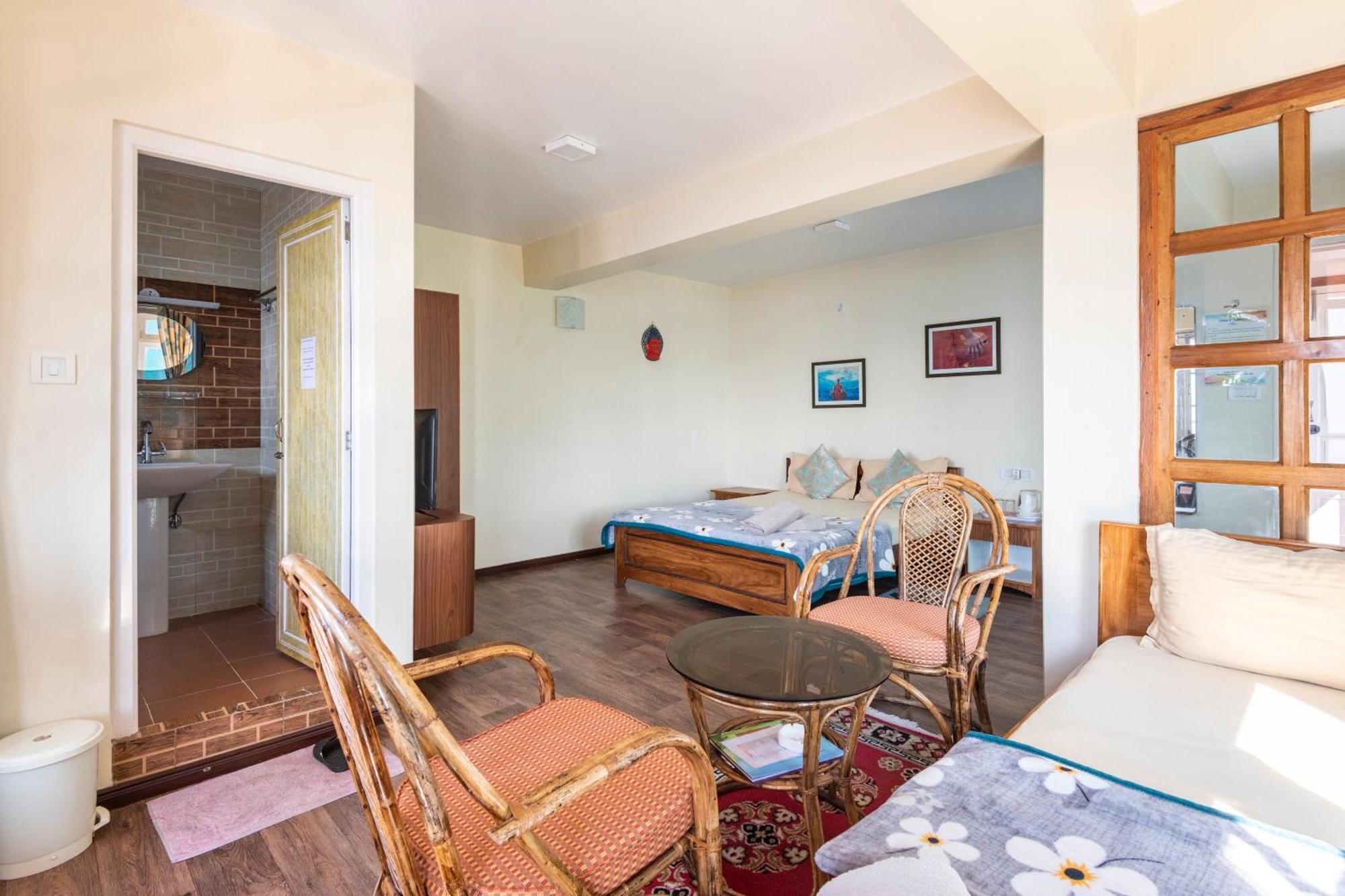 Little Singamari Home Stay Дарджилинг Экстерьер фото