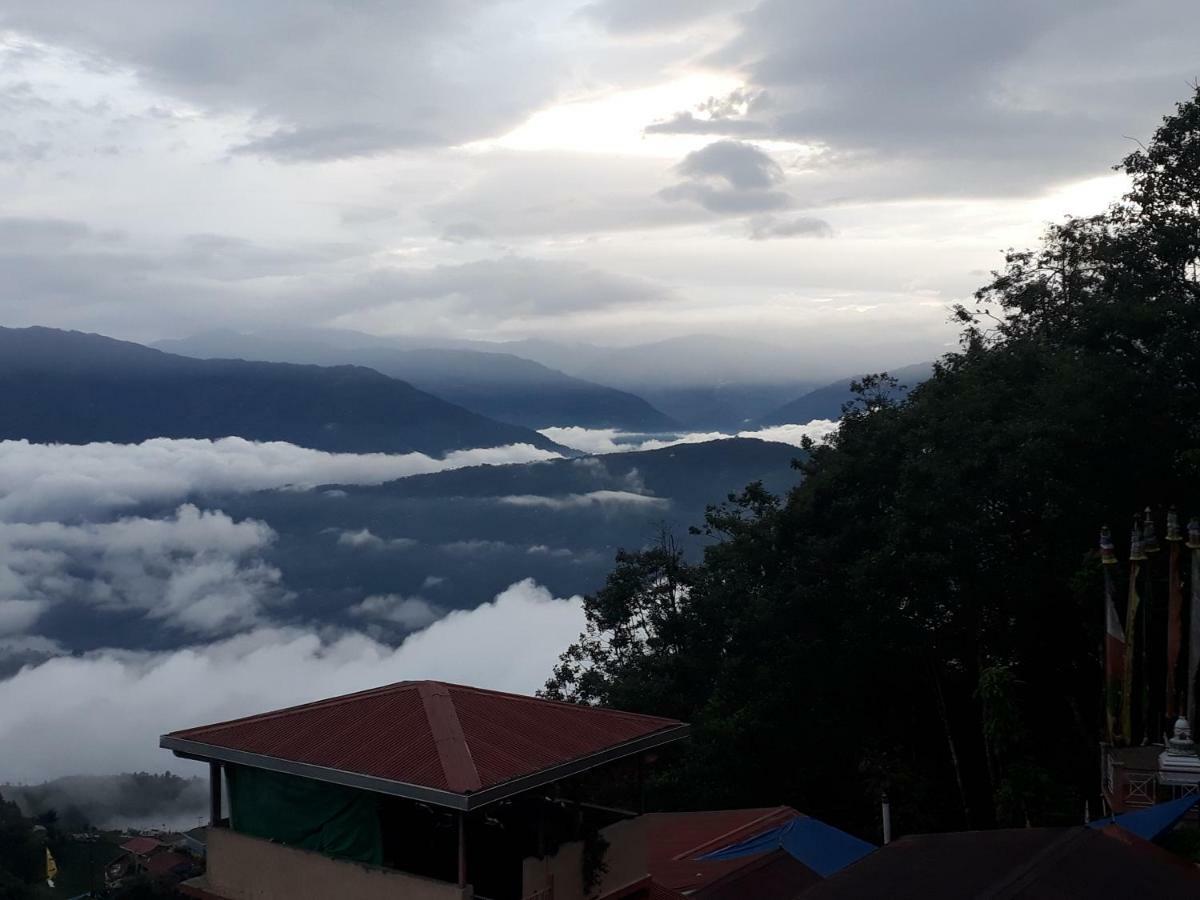 Little Singamari Home Stay Дарджилинг Экстерьер фото