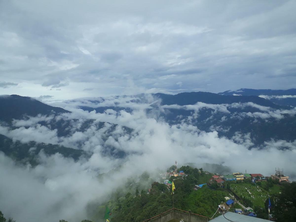 Little Singamari Home Stay Дарджилинг Экстерьер фото
