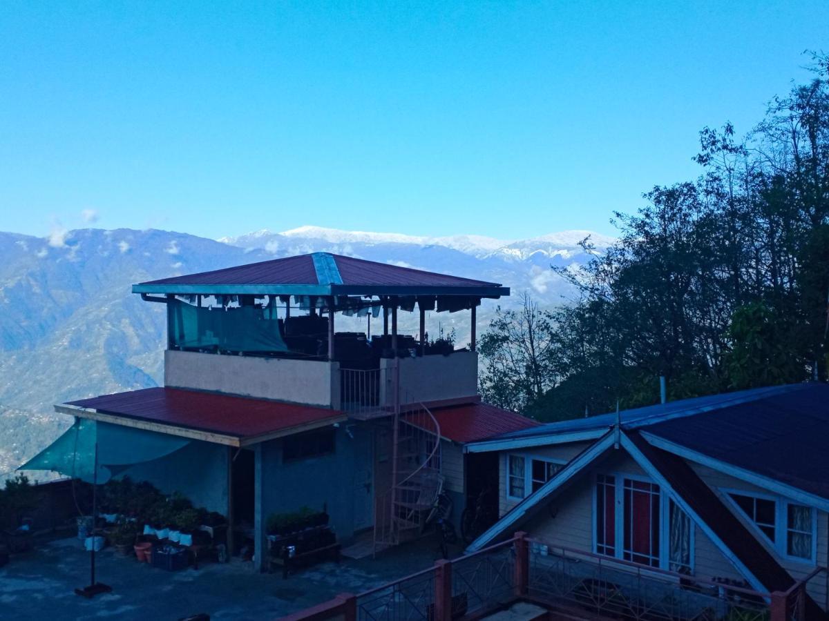 Little Singamari Home Stay Дарджилинг Экстерьер фото